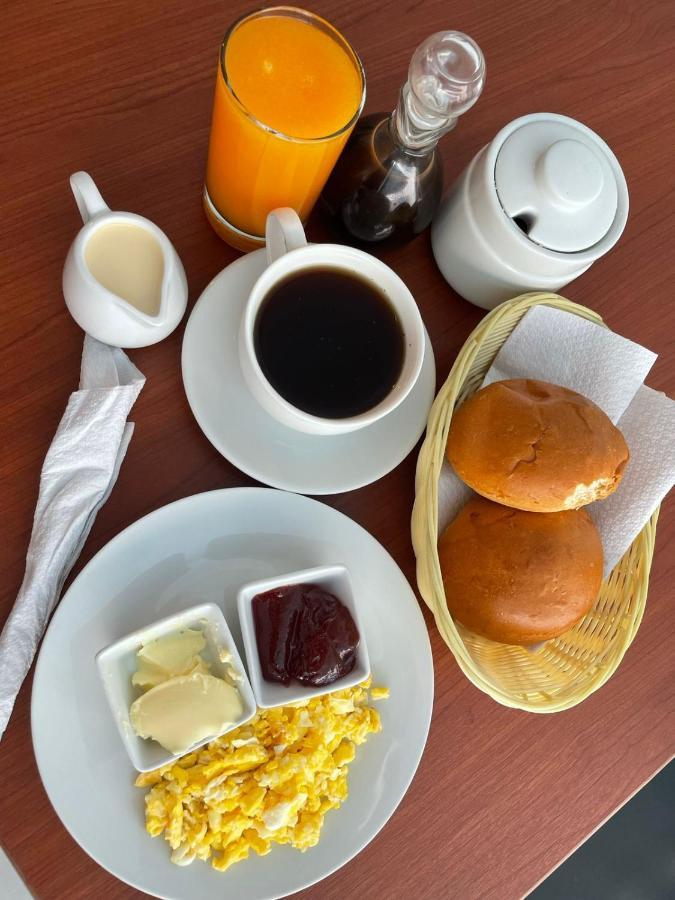 Hotel San Juan, Tarapoto Ngoại thất bức ảnh